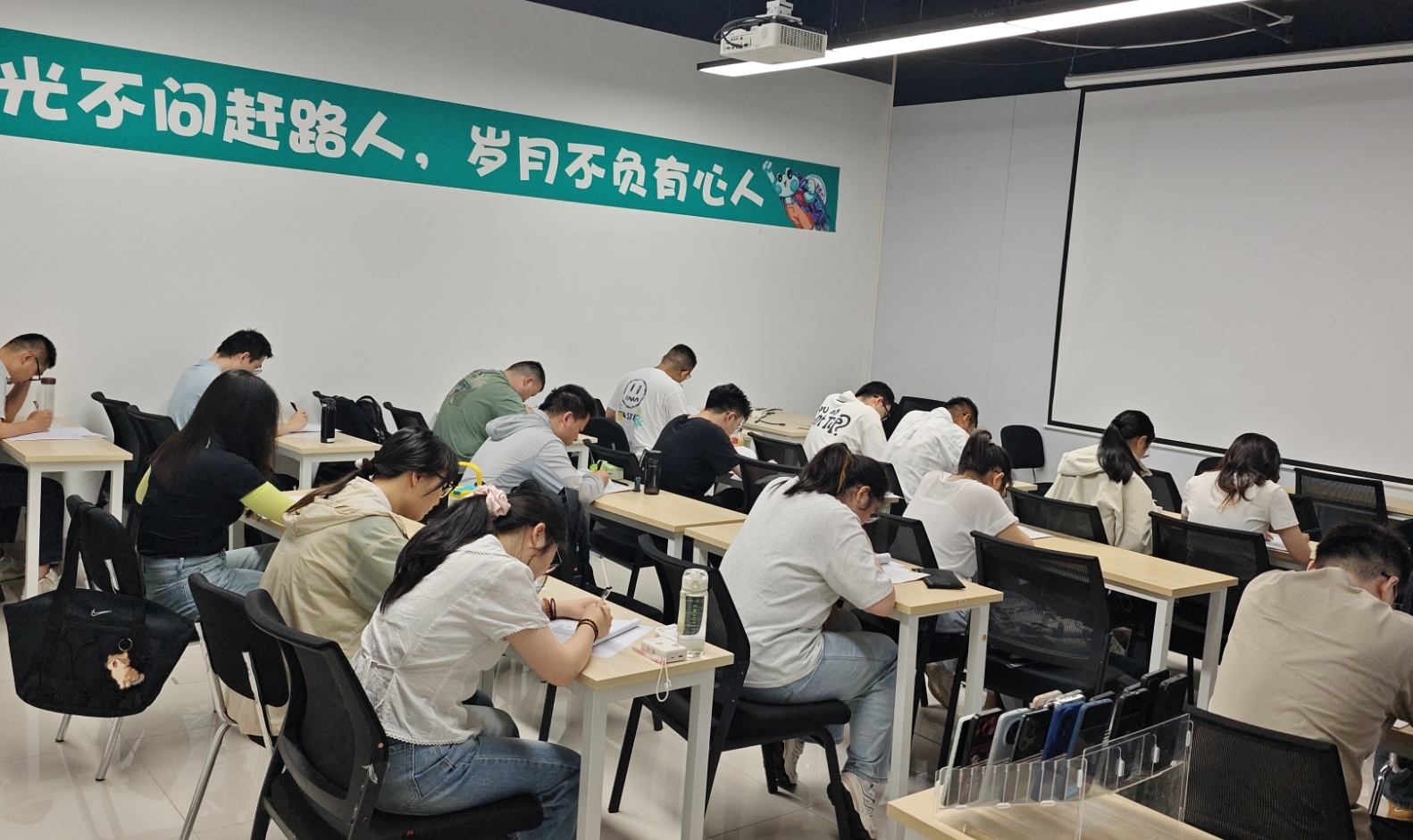 微信图片_20260601090001_5640_57.jpg